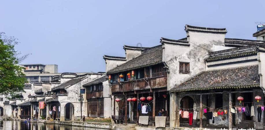 16岁的熊孩子是不是特别喜欢用手指甲抓别人游戏画面